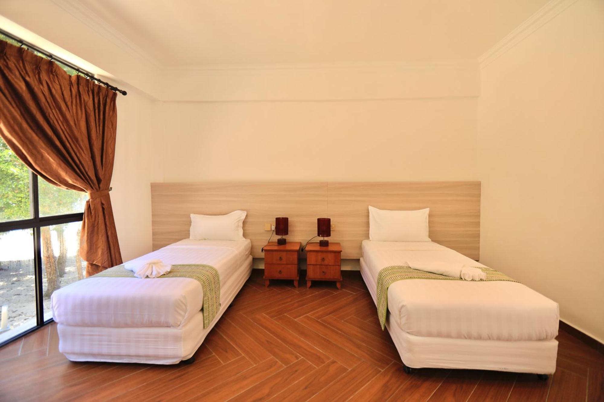 Dolphin Bay Island Resort Kota Belud 외부 사진